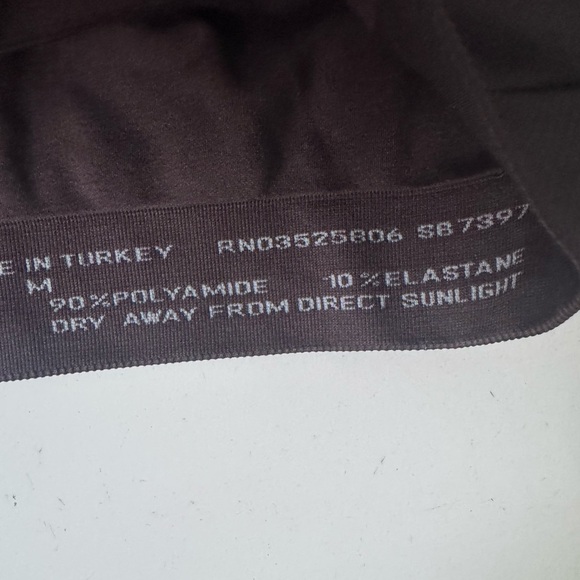 Sweaty Betty x Halle berry tranquil seamless bra M - Picture 6 of 9